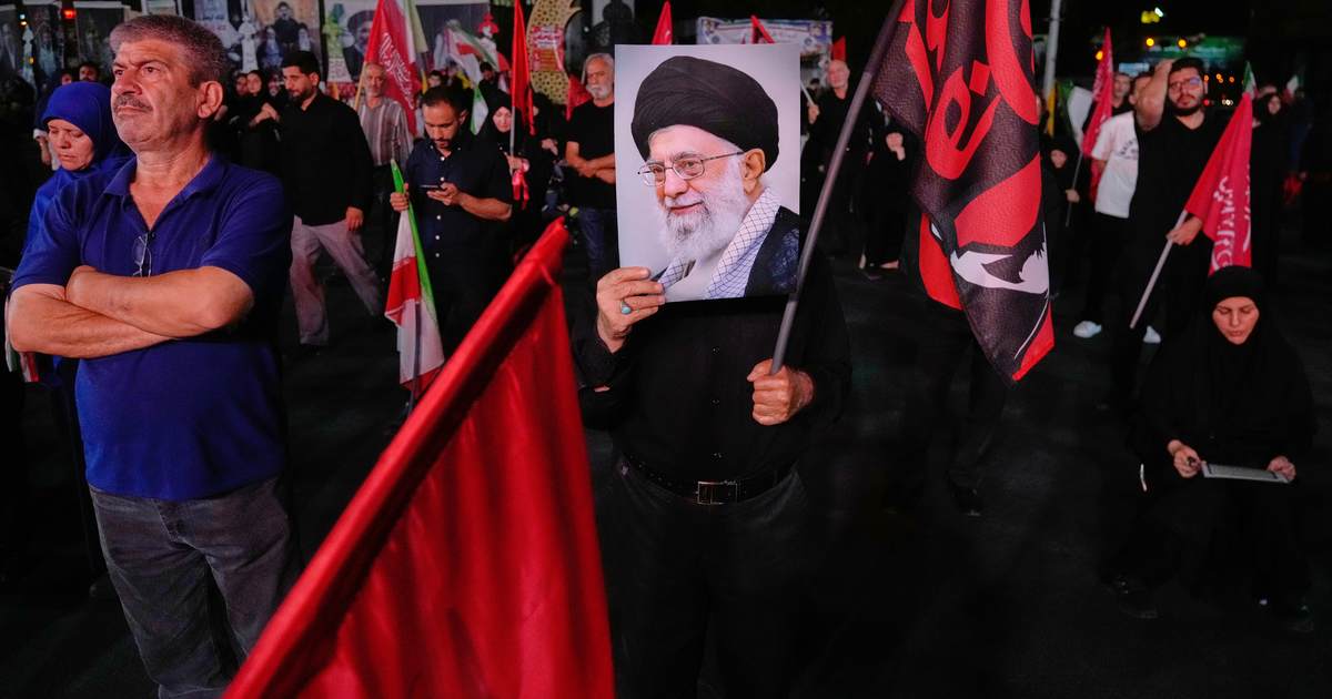 Trump Advances Iran Strait Deal With Oman, Imminent - The Joe Messina Show