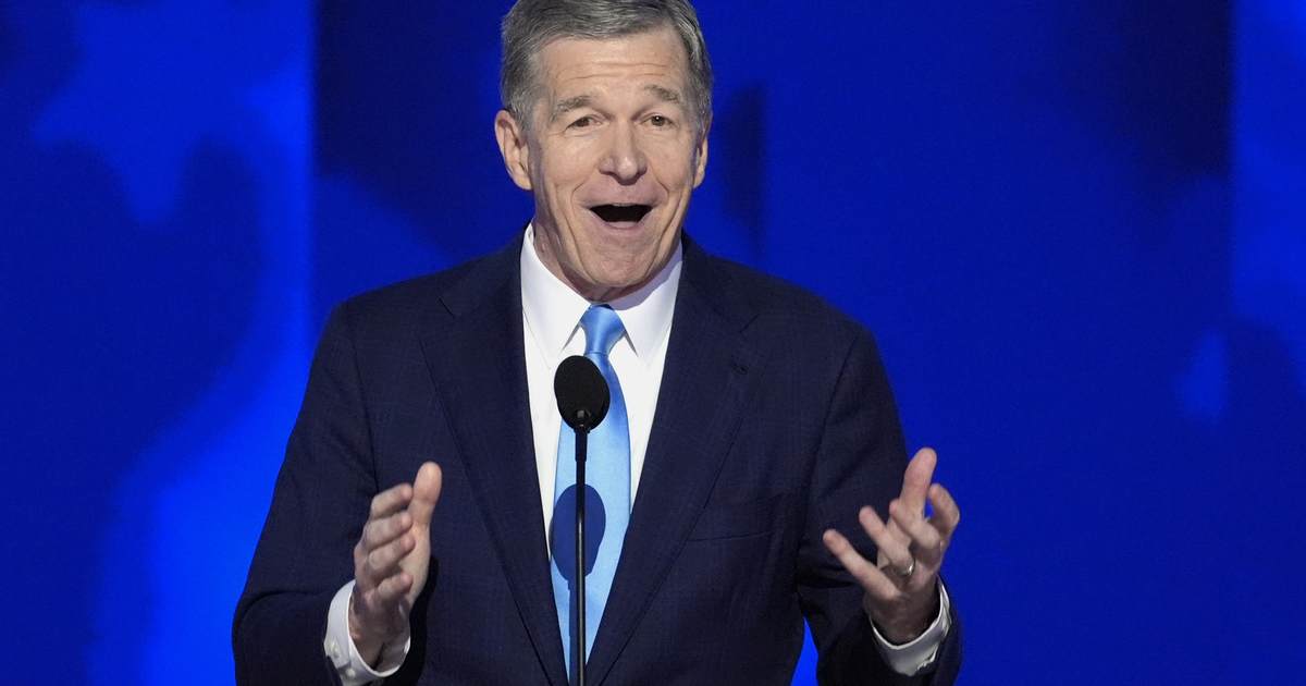 Roy Cooper Follows Dark Money, Anti-ICE Group Orders - The Joe Messina Show