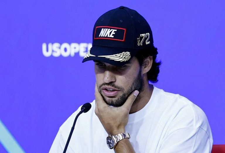 Alcaraz faces U.S. Open debut amid wrist injury doubts