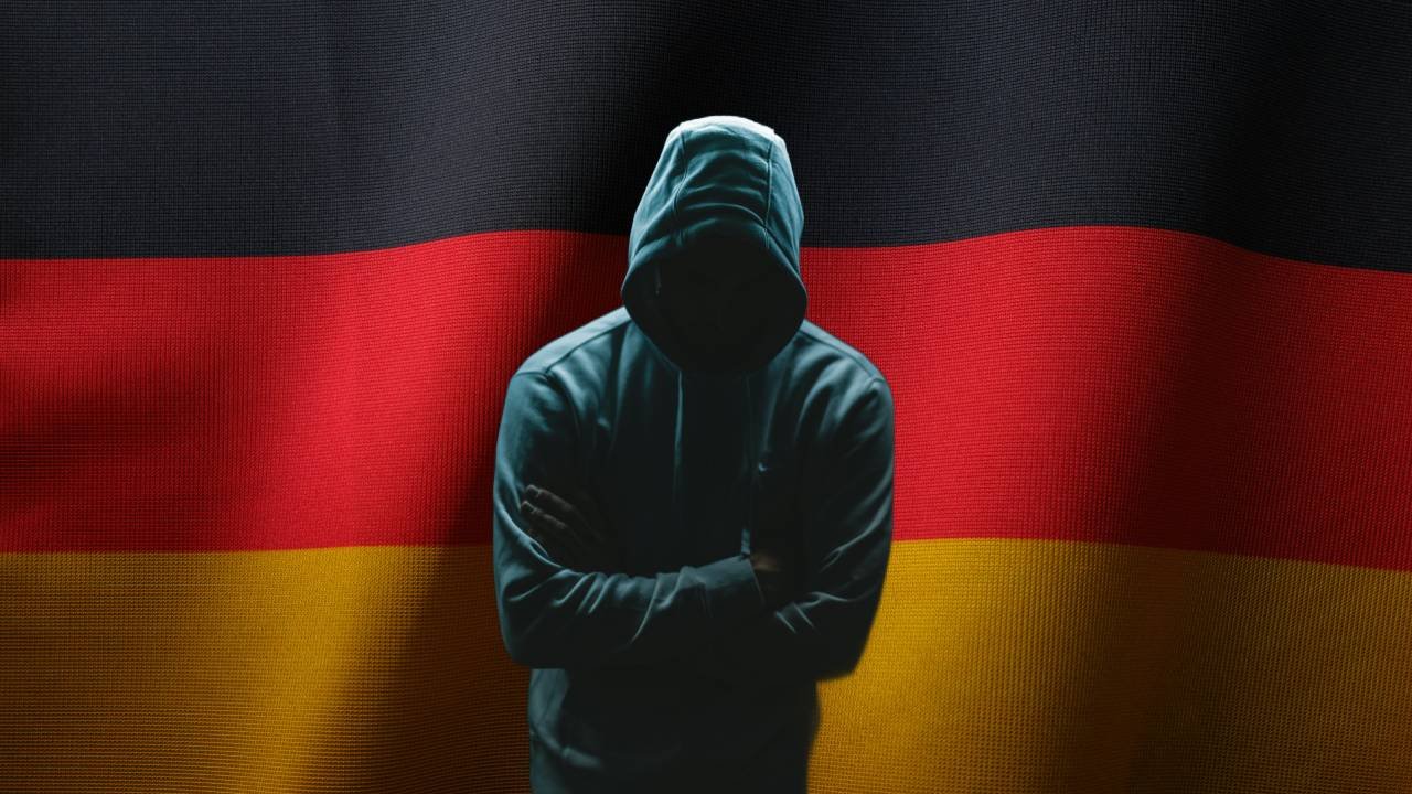 Gambian Migrant Tries to Rape 3 Women in 30 Minutes — Then Grabs Policewoman’s Crotch - modernity