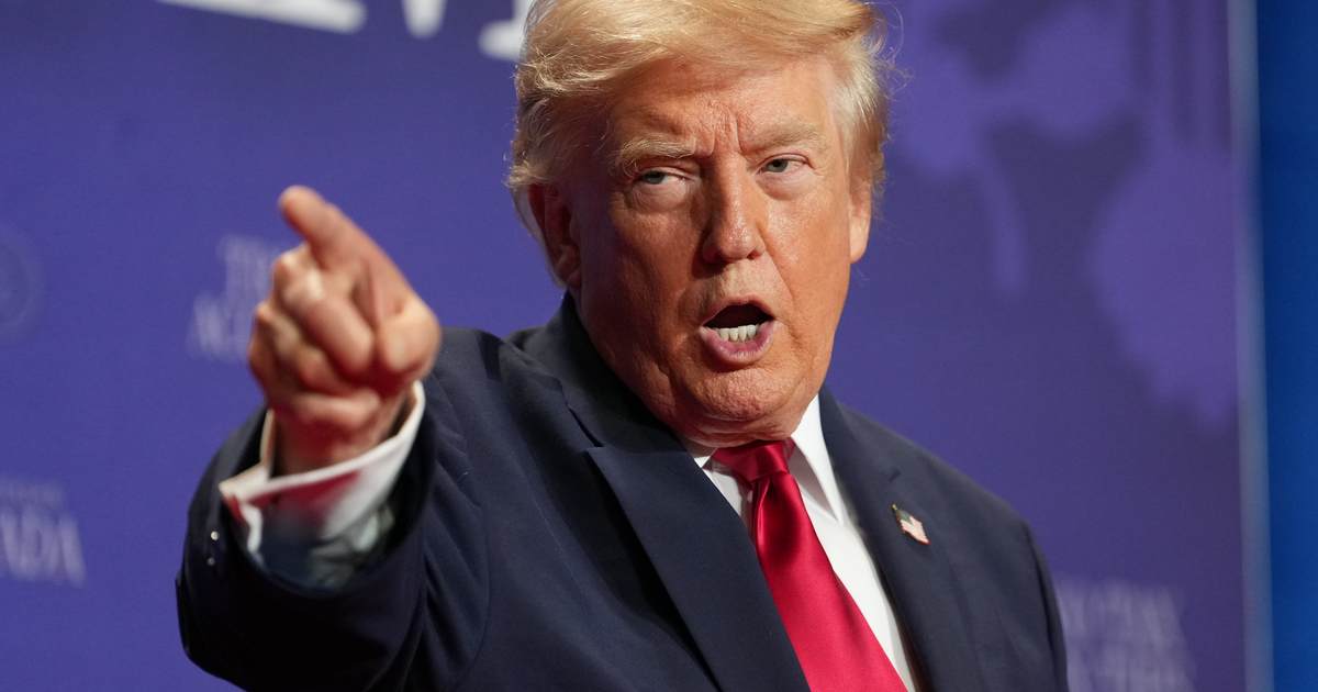 CNN Analyst Admits Trump Hush Money Case Collapsed - The Joe Messina Show