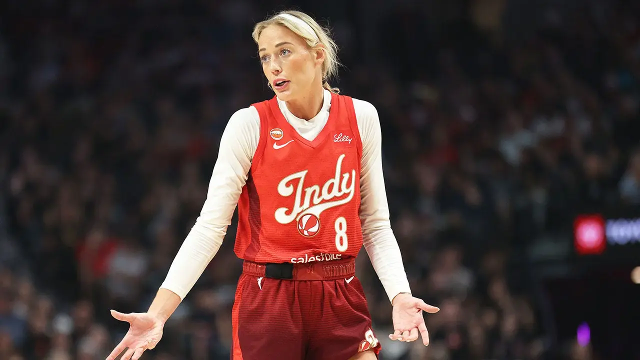 Sophie Cunningham Silences Booing Crowd With Big WNBA Night