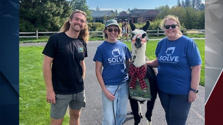 Volunteer registration opens for SOLVE’s “Pick It Up, Bend!” river cleanup