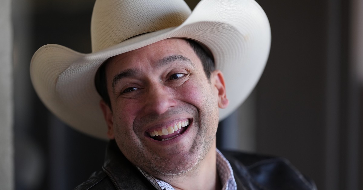 Democrats Promote Sexual Predators, Hold Free Pre-Midterm Concert - The Joe Messina Show