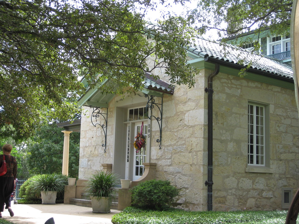 Dinner with the Dead (and the Delicious): Step Inside the Historic Guenther House