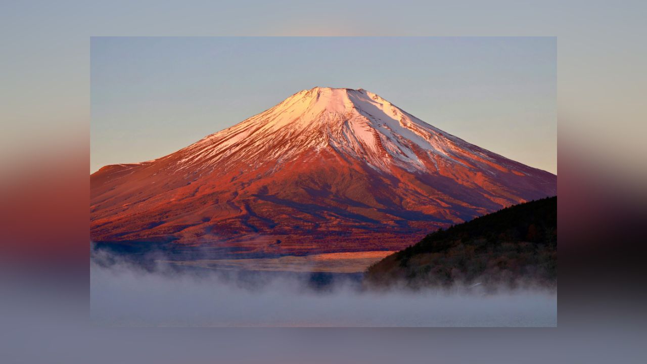 Dad Leaves 7-Year-Old Alone On Mount Fuji, Keeps Climbing