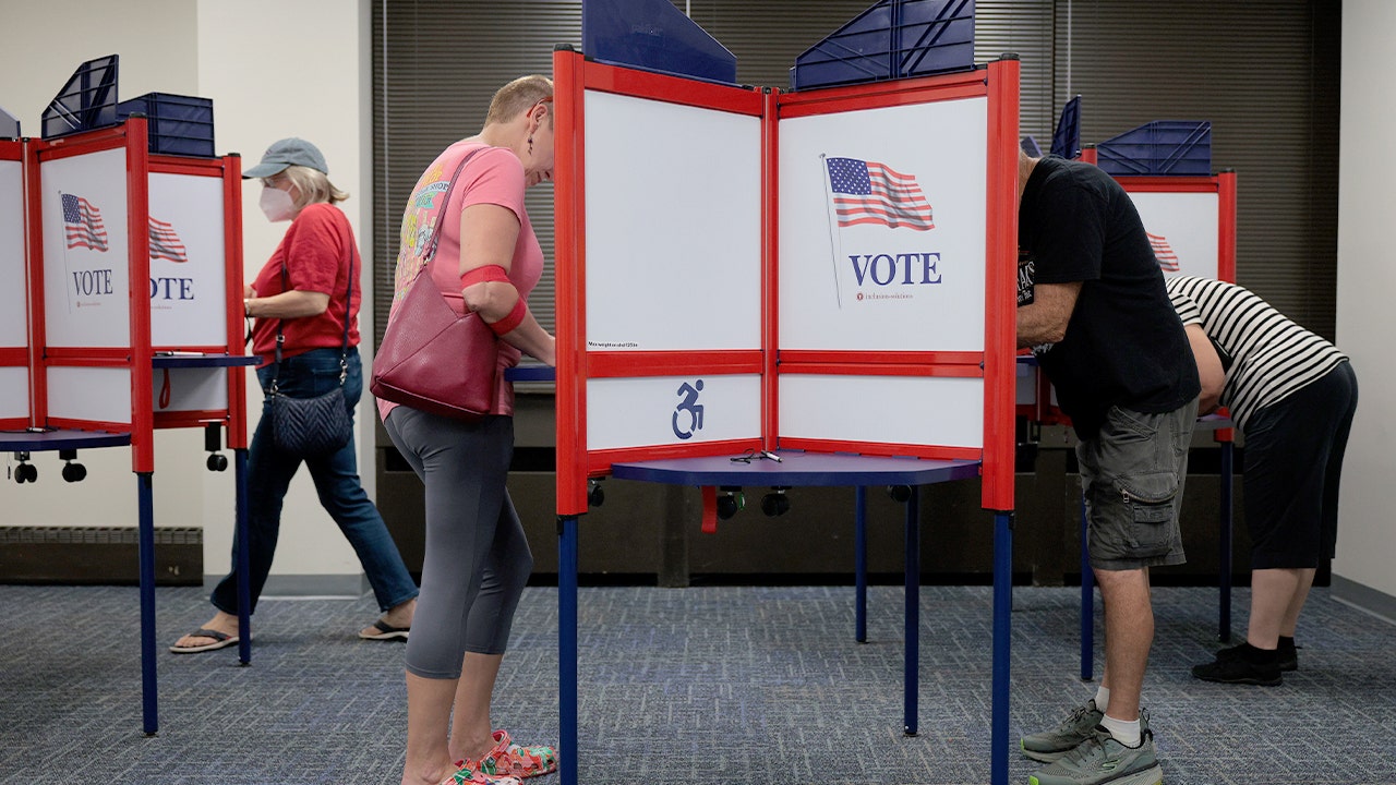 Political Newcomer Douglas Ollivant Wins GOP Nod In Virginia Race