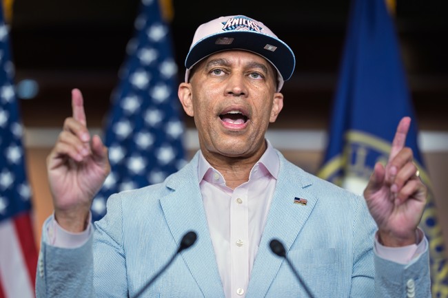 Hakeem Jeffries Stung As Socialist Donavan McKinney Wins