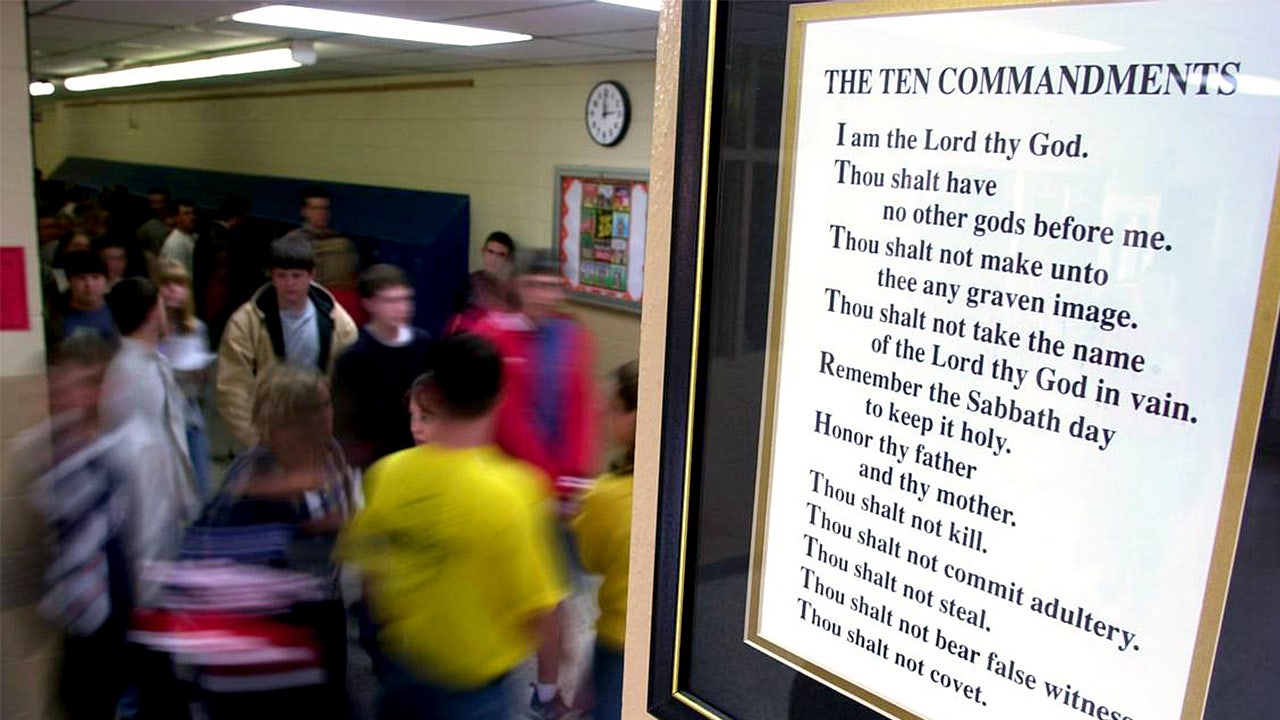 Texas Mom Defends Ten Commandments In Classroom Fight
