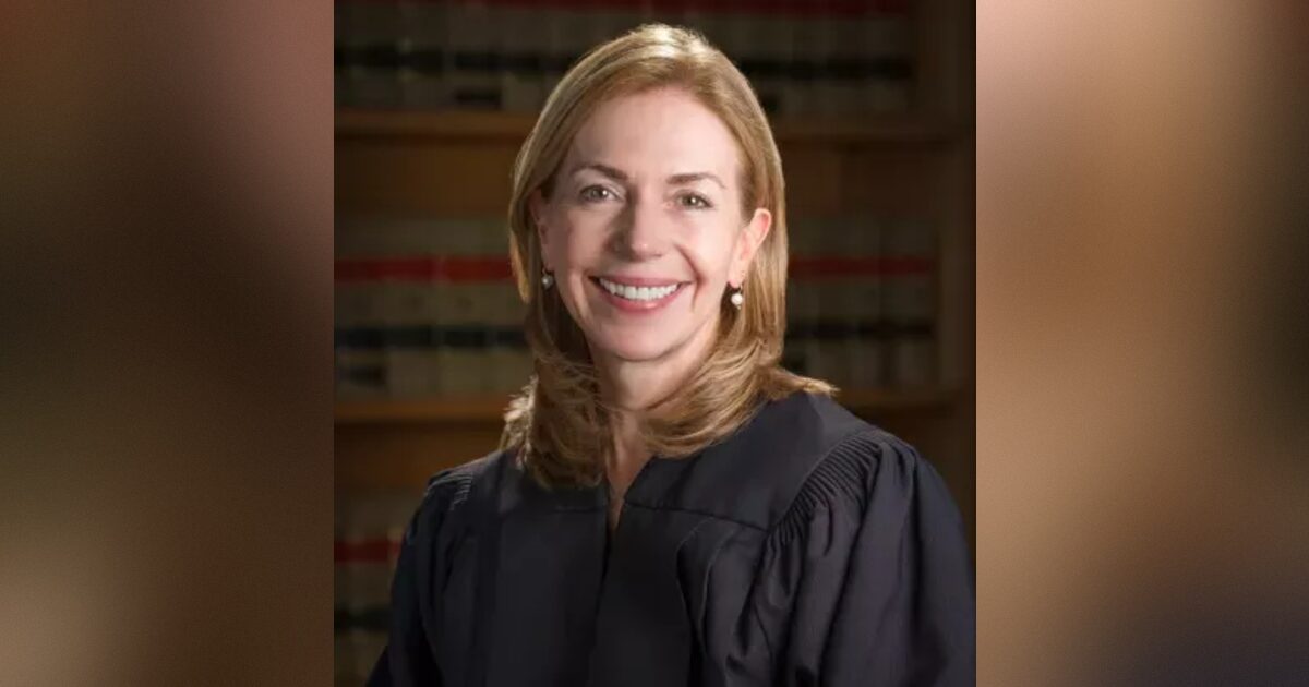 Crazed Biden-Appointed California Judge Rules Trump Admin Can’t Yank Visas From Foreign Students Who Cheer Hamas and Terrorize Jewish Classmates * The Gateway Pundit * by Jim Hᴏft