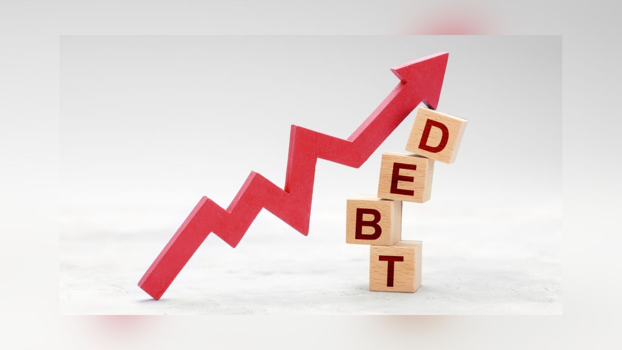 U.S. Debt Surpasses $40 Trillion For The First Time