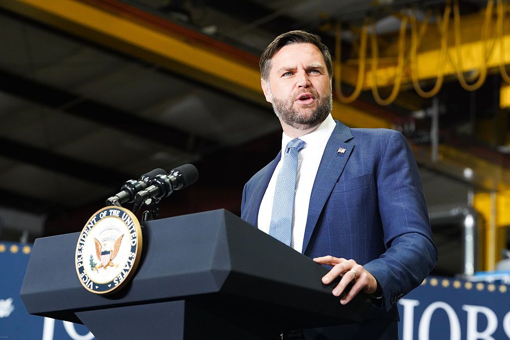 First-Ever Republican Midterm Convention: Boom or ‘Trumpapalooza’?