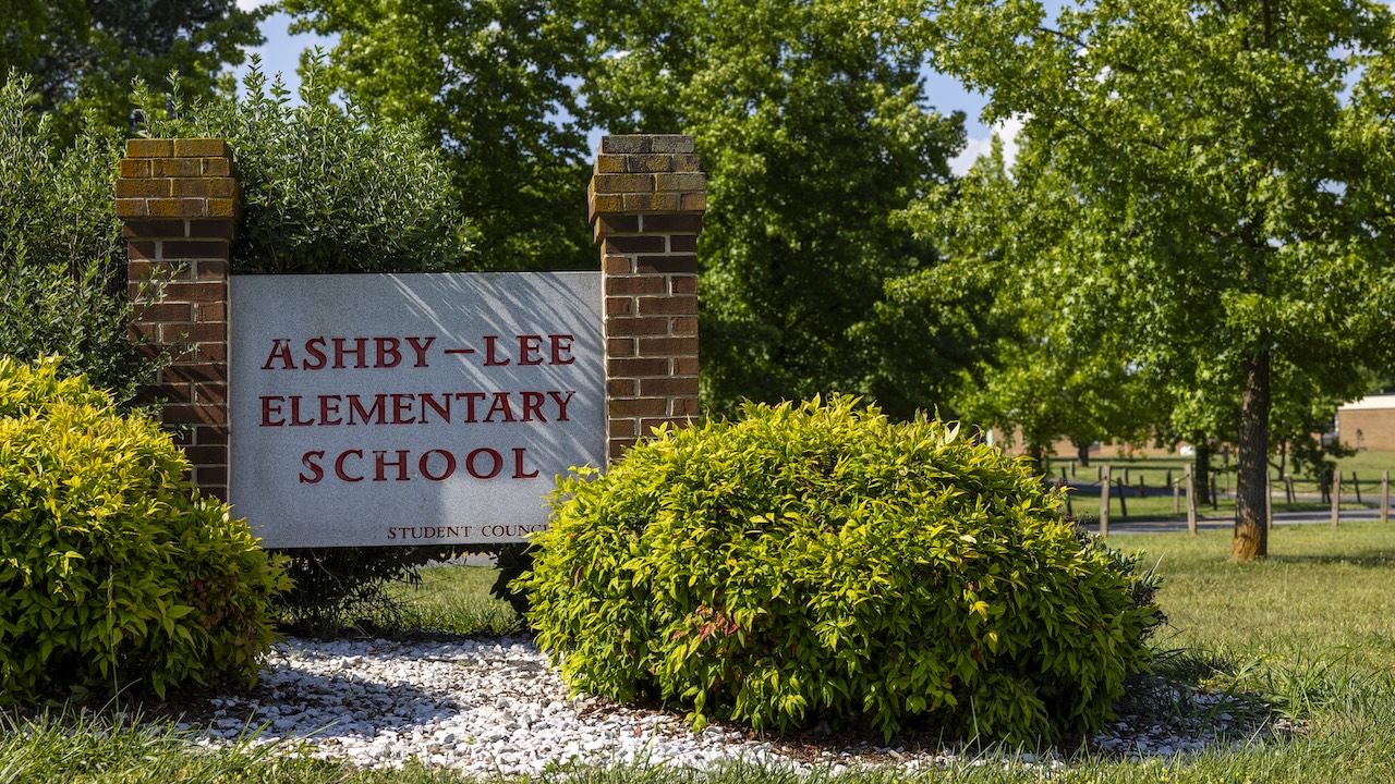 Court Rules Against Confederate School Names in Virginia