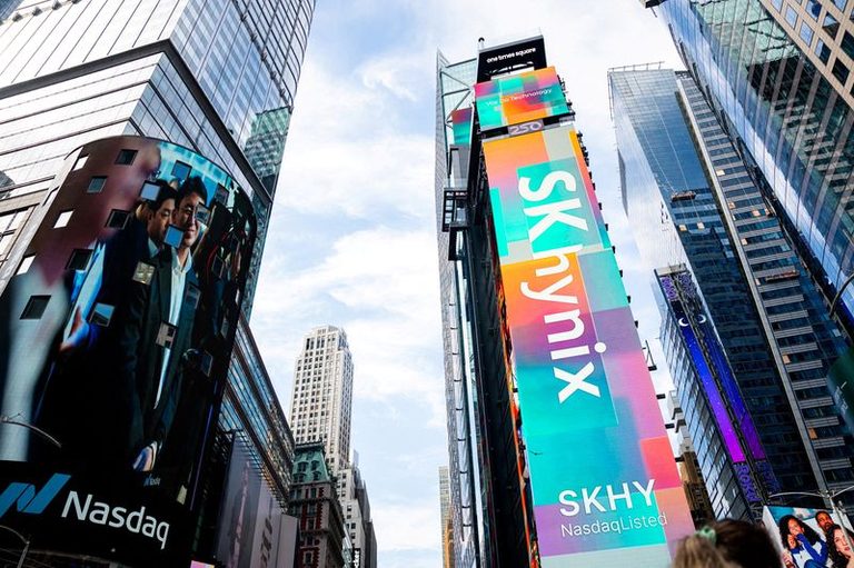 SK Hynix Shares Rise