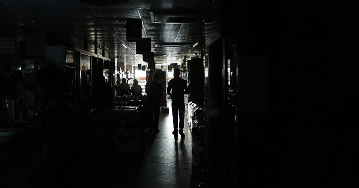 Two Major Cities Face Prolonged Power Outages. Guess What They Both Have in Common.