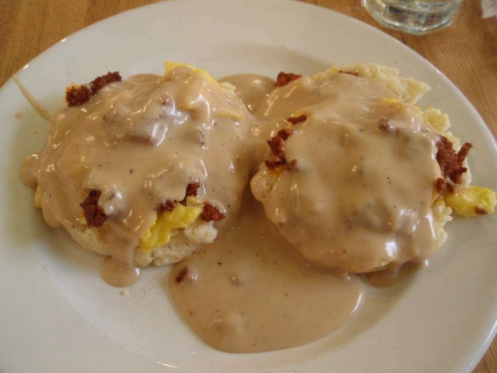Where Every Bite Tastes Like It Was Made Just for You: Discover Tupelo Honey’s Soulful Cousin Right in South Knoxville