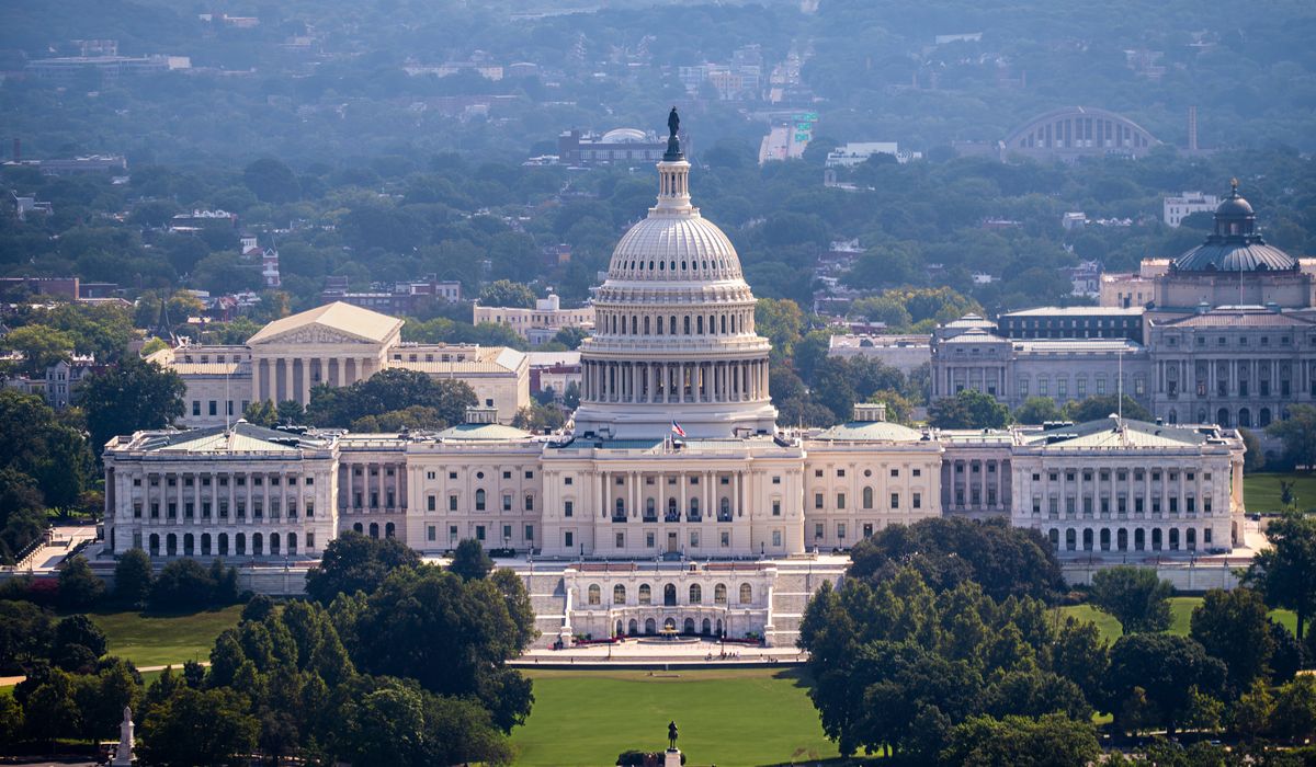 House Returns to Washington; Vote Likely on Stopgap Bill