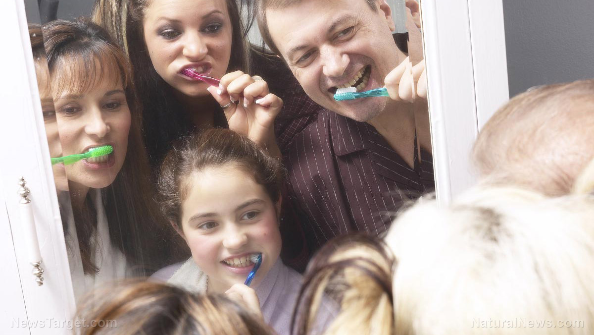 Families ditch fluoride toothpaste amid health concerns for young children   – NaturalNews.com