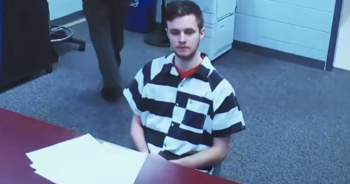 Leftist Teen Who Plotted to BOMB and BEHEAD ICE Agents in Portland Walks With 3 Years Probation — Sen. Mike Lee: “Insufficient Punishment for TERROR PLOTS” * The Gateway Pundit * by Jim Hᴏft
