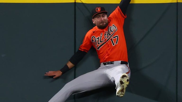Colton Cowser’s dramatic catch lifts Orioles in walk‑off win over Rockies
