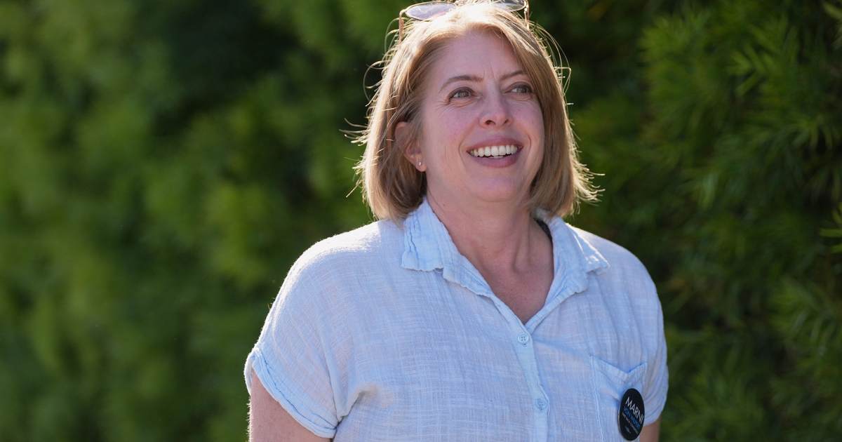 California Democrat Pushes to Reinstate DEI Agenda in Congress - The Joe Messina Show