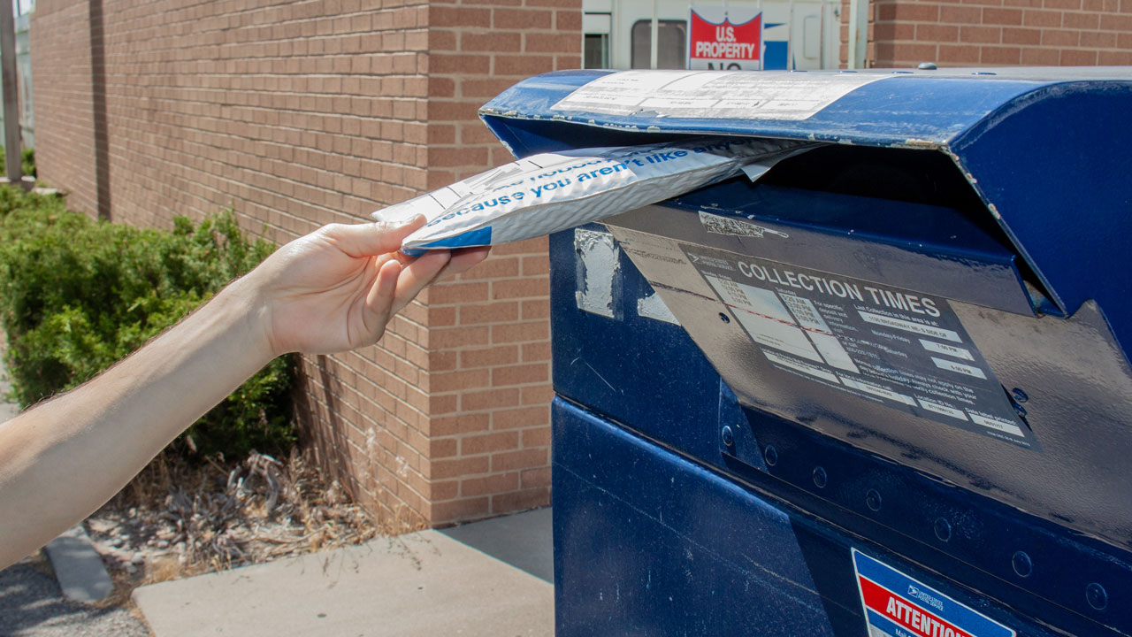 Checks Go Missing in Outgoing Mail