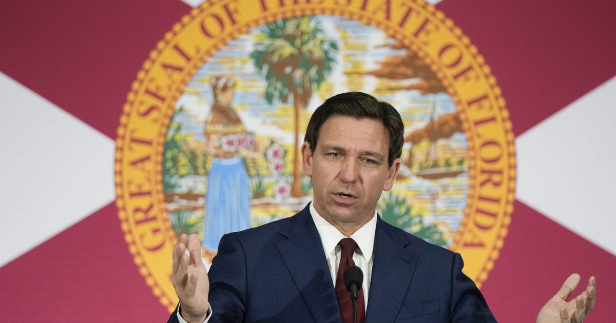 DeSantis Orders Removal Of Flock License Plate Cameras - The Joe Messina Show