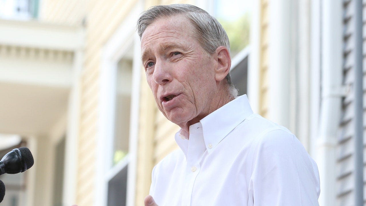Stephen Lynch Fends Off Progressive Challenger In Massachusetts Primary