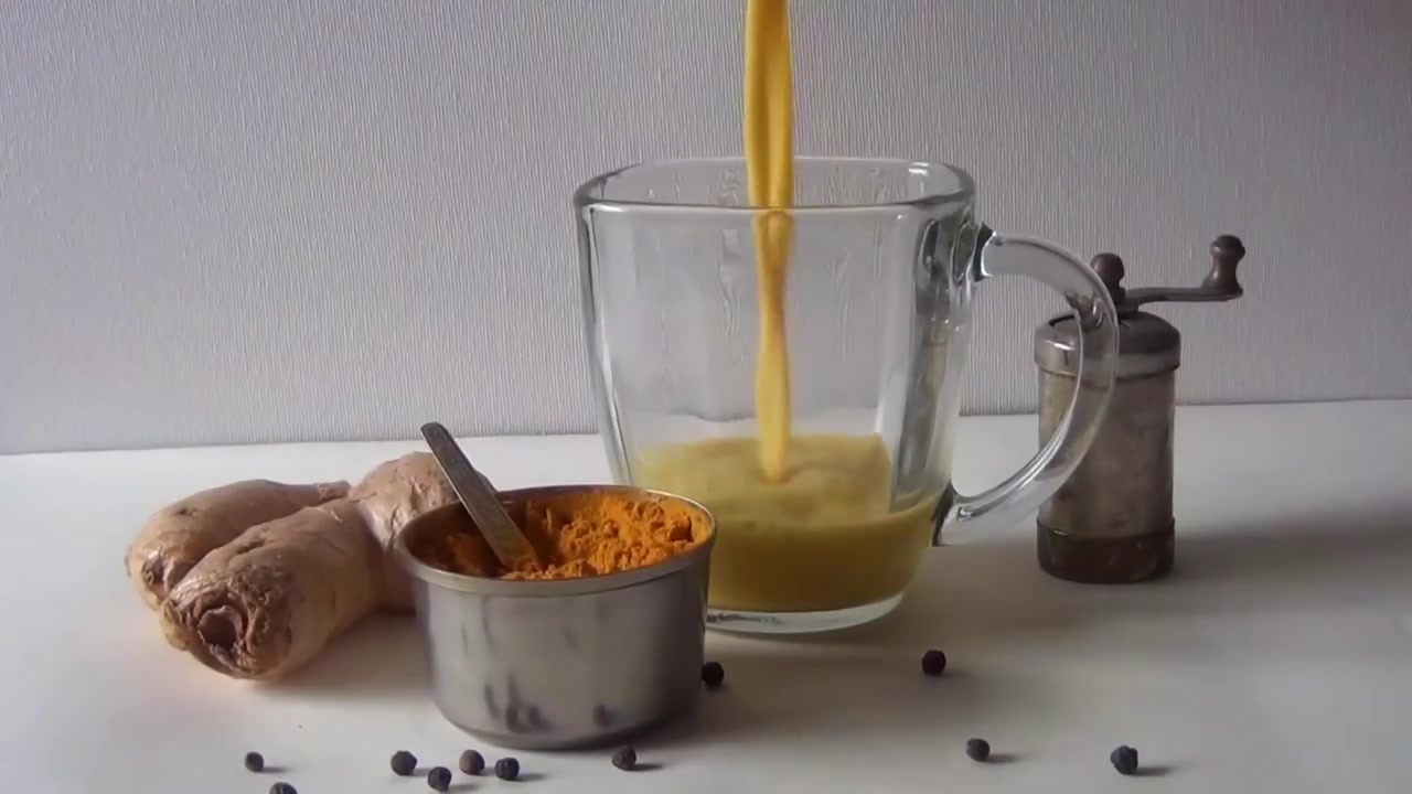 It Tastes Too Good to be This Healthy! ~ Golden/Turmeric Milk Recipe - Brighteon.com